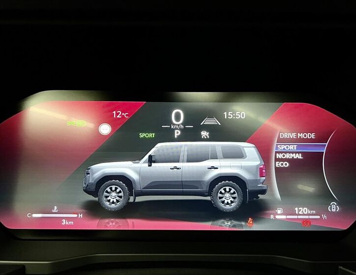 Toyota Land Cruiser 23