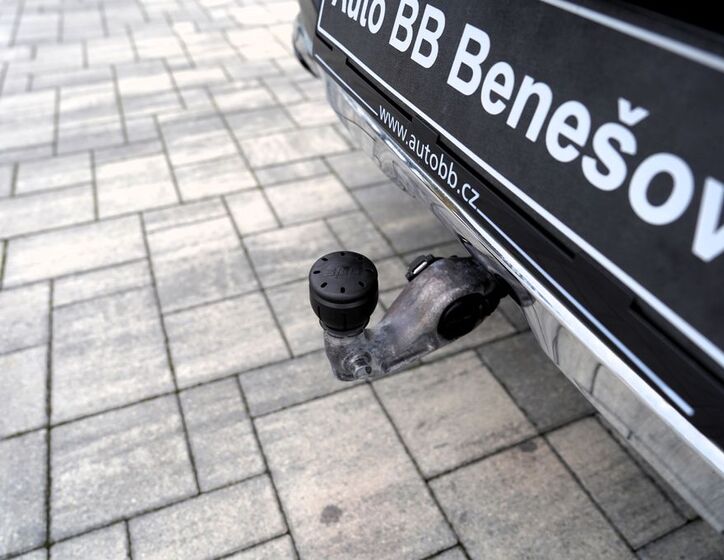 Mercedes-Benz GLE 16