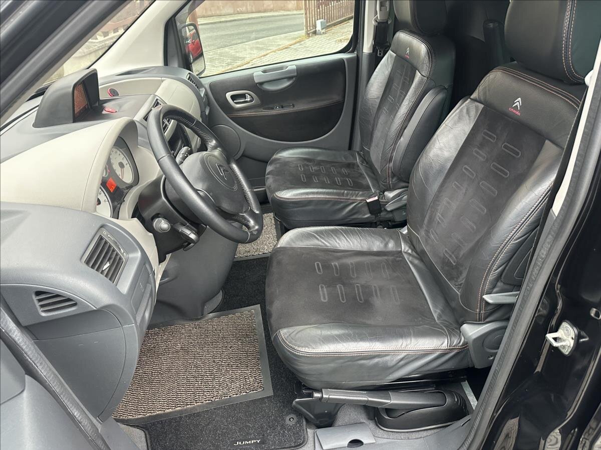 Citroën Jumpy VAN-Minibus 2,0 l 120 kw