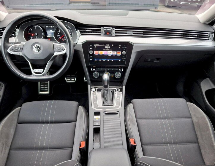 Volkswagen Passat Kombi 2,0 l 140 kw