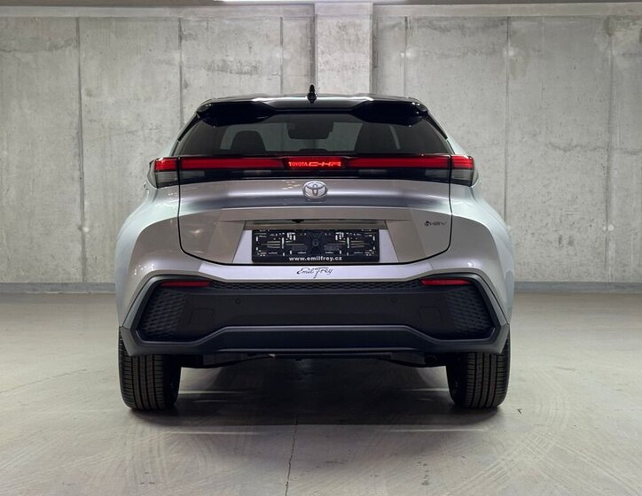 Toyota C-HR Hatchback 1,8 l 90 kw