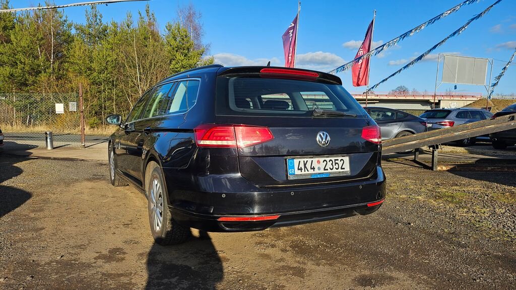 Volkswagen Passat Kombi 1,6 l 88 kw