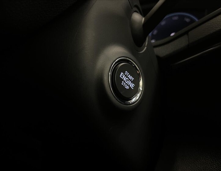 Škoda Karoq SUV / Terénní 1,5 l 110 kw