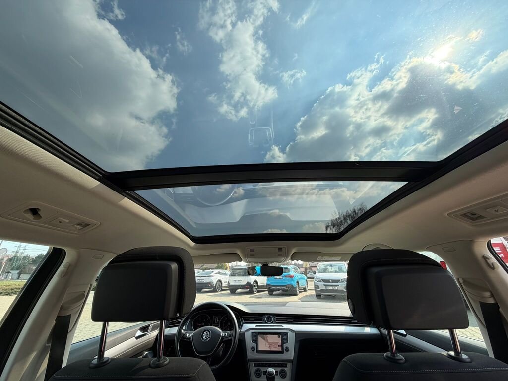 Volkswagen Passat Kombi 2,0 l 110 kw