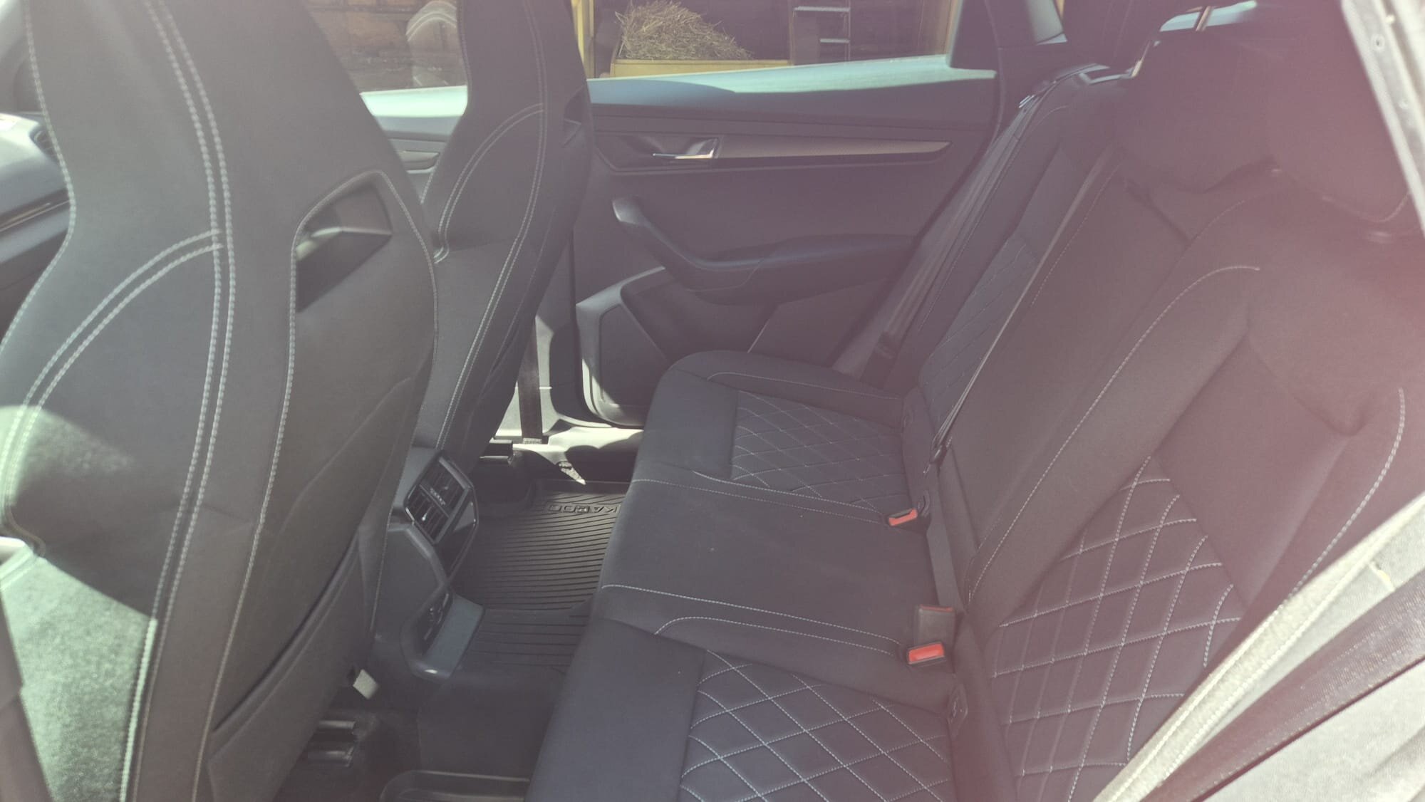 Škoda Karoq SUV / Terénní 1,5 l 110 kw