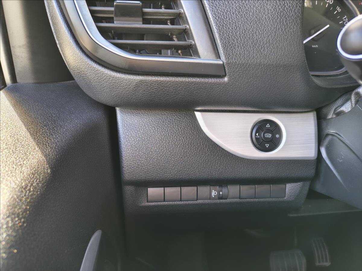 Citroën SpaceTourer MPV 2,0 l 130 kw