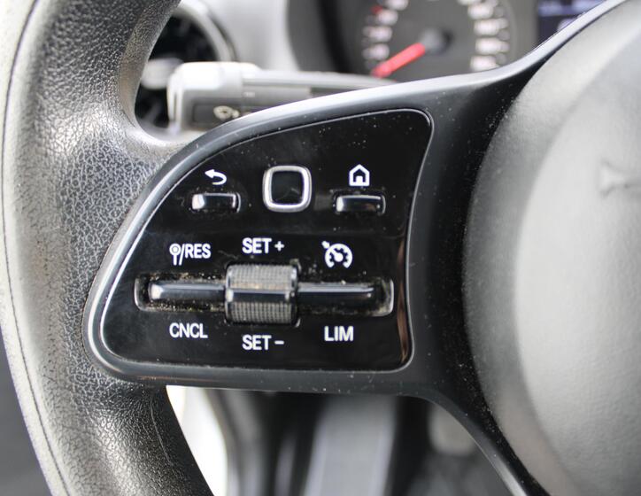 Mercedes-Benz Sprinter 13