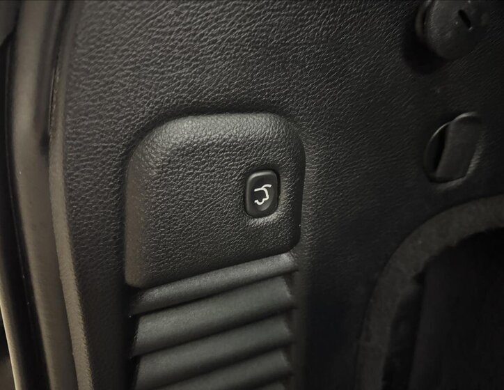 Jeep Grand Cherokee 51