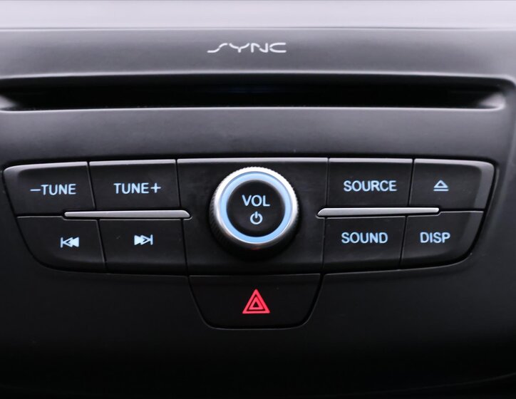 Ford Focus Kombi 999,0 92 kw