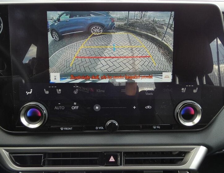 Lexus RX 350h SUV / Terénní 2,5 l 140 kw