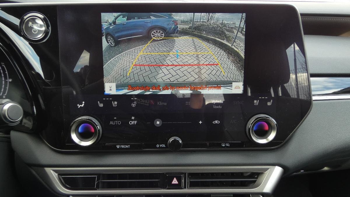 Lexus RX 350h SUV / Terénní 2,5 l 140 kw