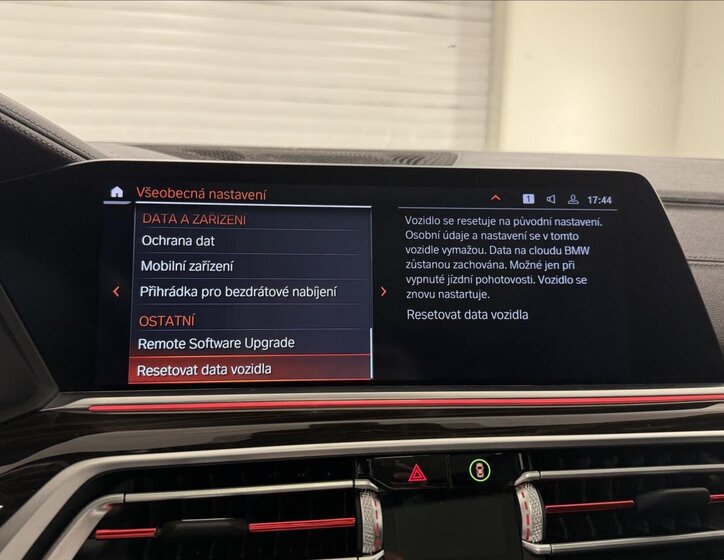 BMW X7 Kombi 3,0 l 250 kw