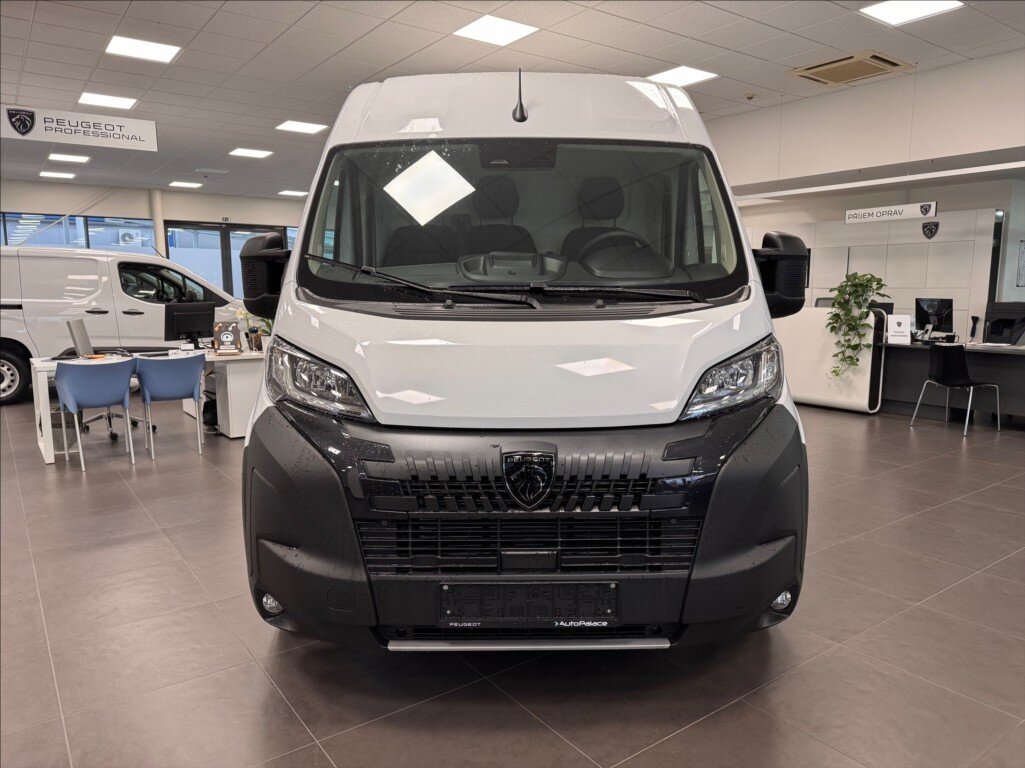 Peugeot Boxer Skříň 2,2 l 132 kw