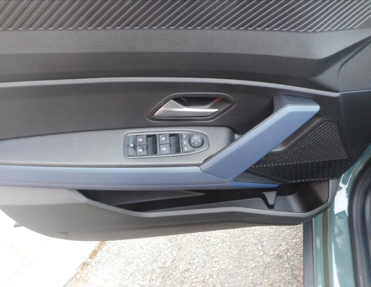 Dacia Duster SUV / Terénní 1,6 l 69 kw