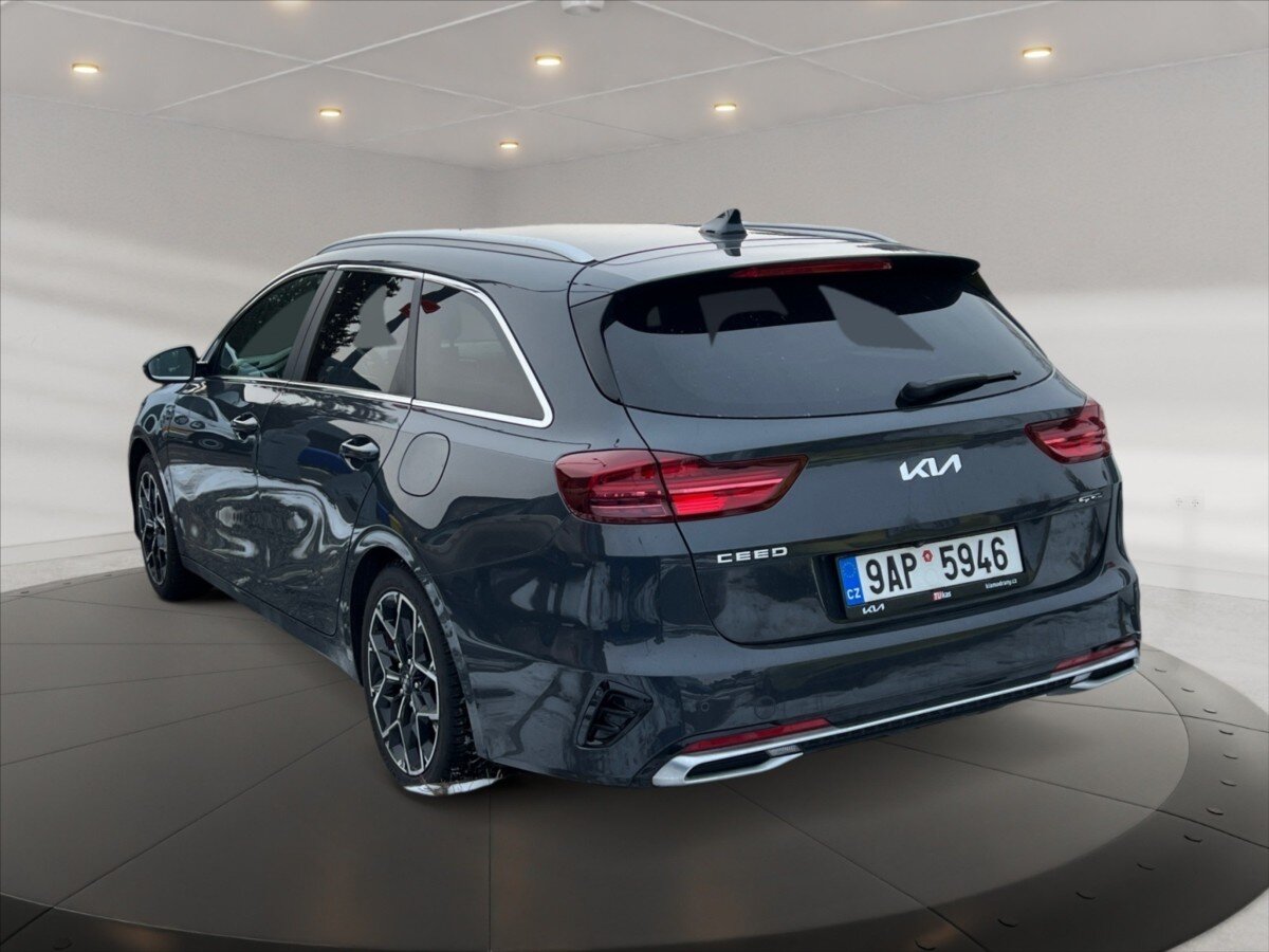 KIA Ceed Kombi 1,5 l 117 kw