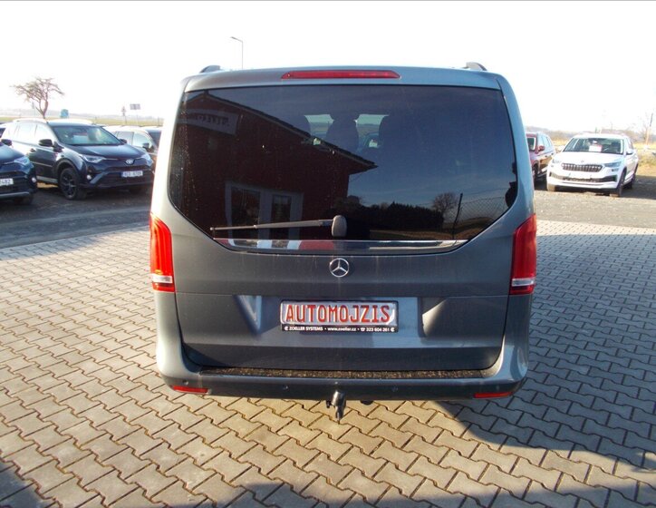 Mercedes-Benz Třídy V MPV 2,1 l 140 kw