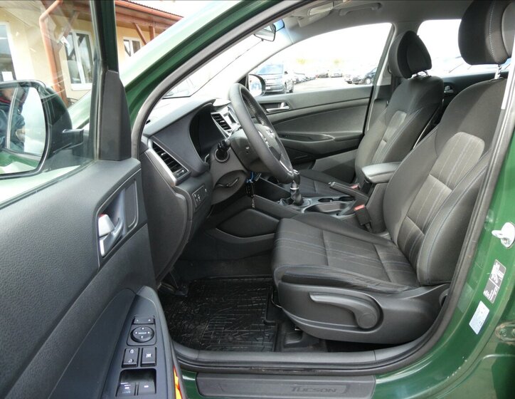 Hyundai Tucson SUV / Terénní 2,0 l 100 kw