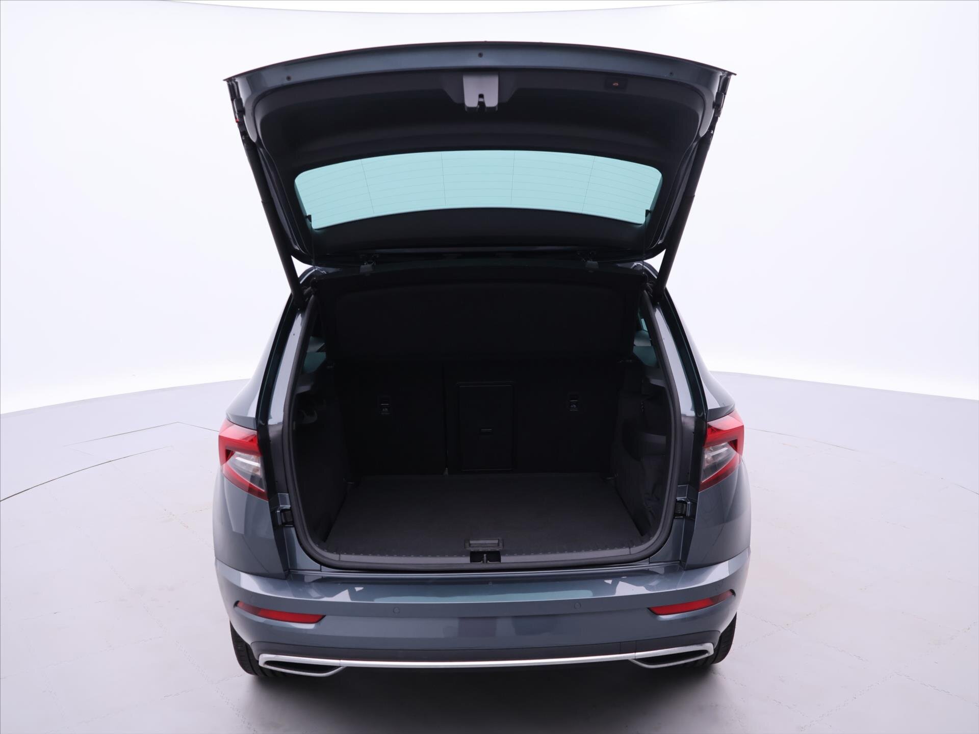 Škoda Karoq SUV / Terénní 2,0 l 140 kw