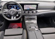 Mercedes-Benz Třídy E 32