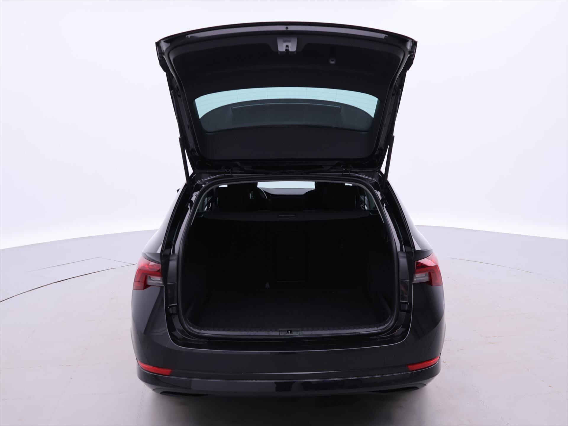 Škoda Octavia Kombi 2,0 l 85 kw