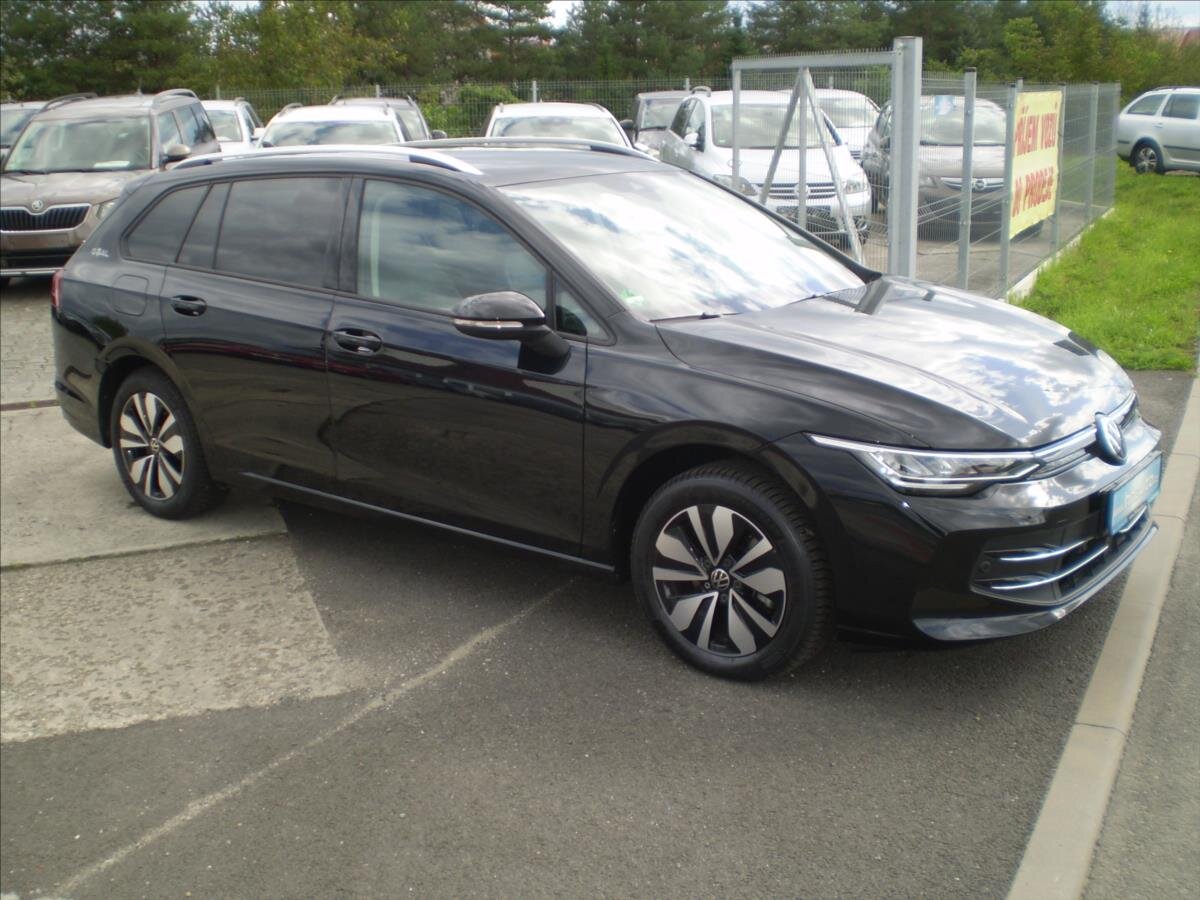 Volkswagen Golf Kombi 1,5 l 110 kw