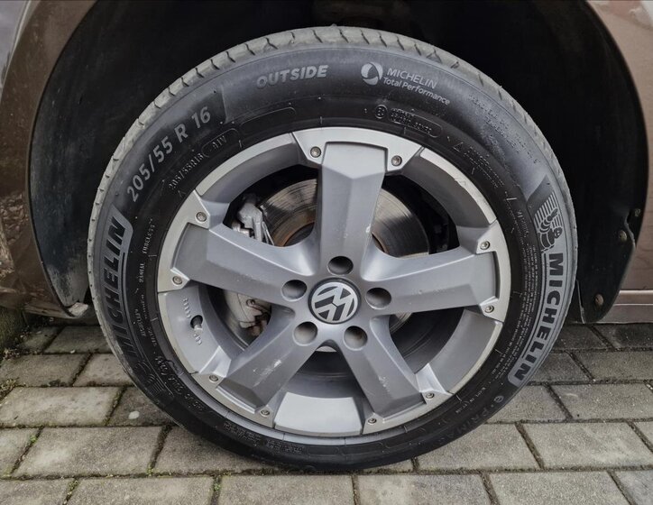 Volkswagen Caddy Kombi 1,6 l 75 kw