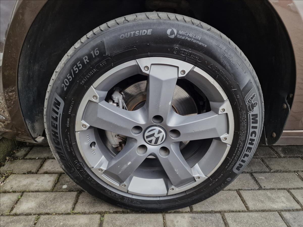 Volkswagen Caddy Kombi 1,6 l 75 kw