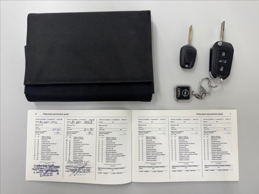 Opel Crossland SUV 1,2 l 81 kw