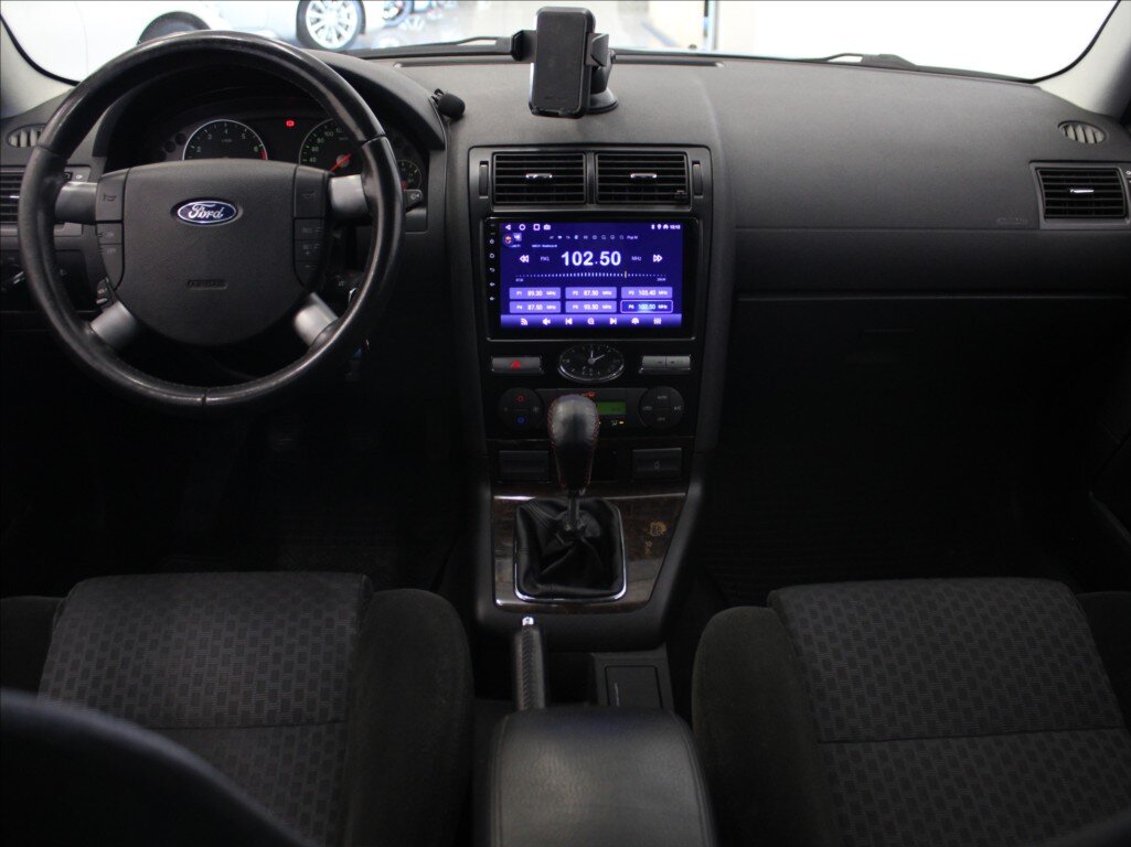 Ford Mondeo Liftback 2,0 l 107 kw