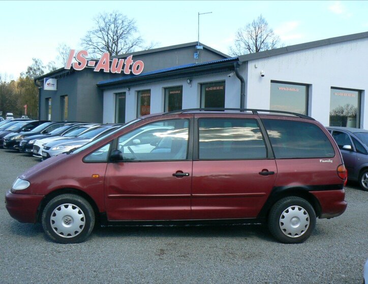Volkswagen Sharan Kombi 1,9 l 66 kw