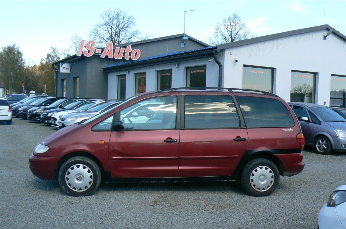 Volkswagen Sharan Kombi 1,9 l 66 kw