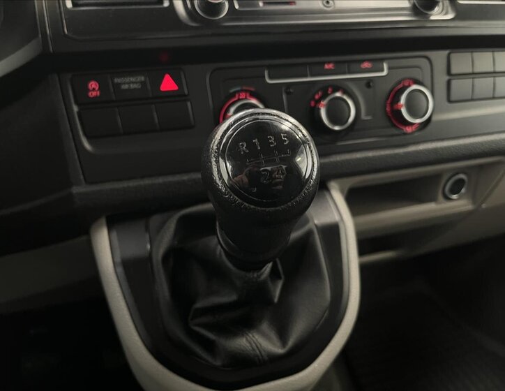 Volkswagen Transporter Ostatní 2,0 l 73 kw