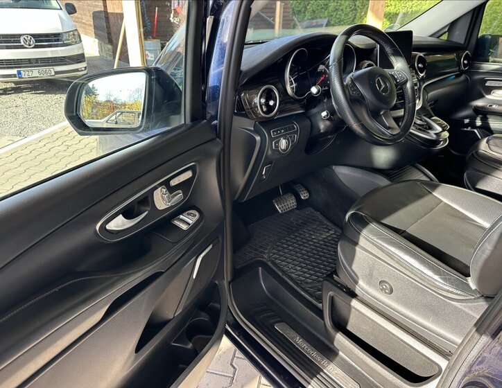 Mercedes-Benz Třídy V 5