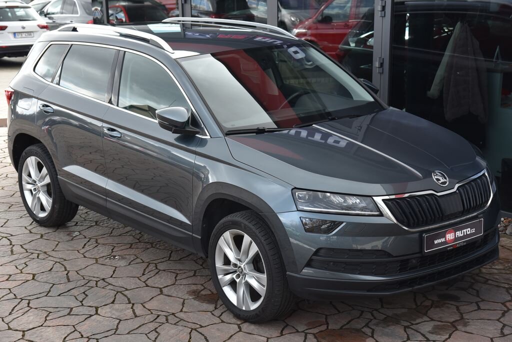 Škoda Karoq SUV 1,5 l 110 kw