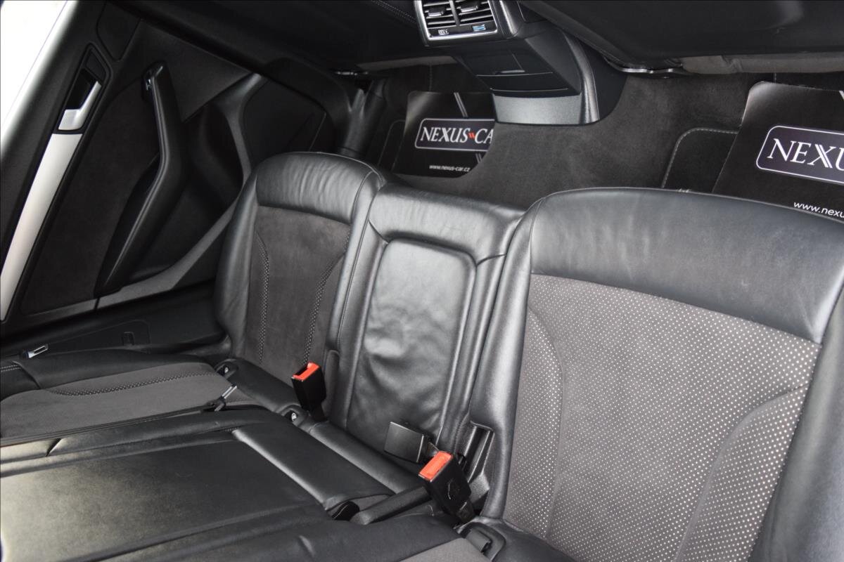 Audi Q5 SUV / Terénní 3,0 l 180 kw