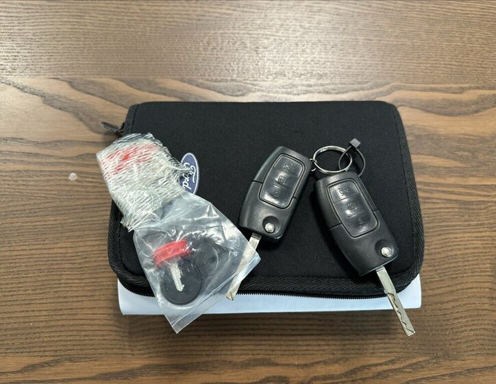 Ford S-MAX MPV 2,0 l 103 kw