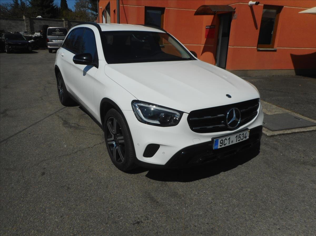 Mercedes-Benz GLC SUV / Terénní 2,0 l 143 kw