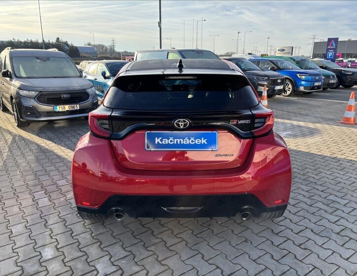 Toyota GR Yaris Hatchback 1,6 l 192 kw