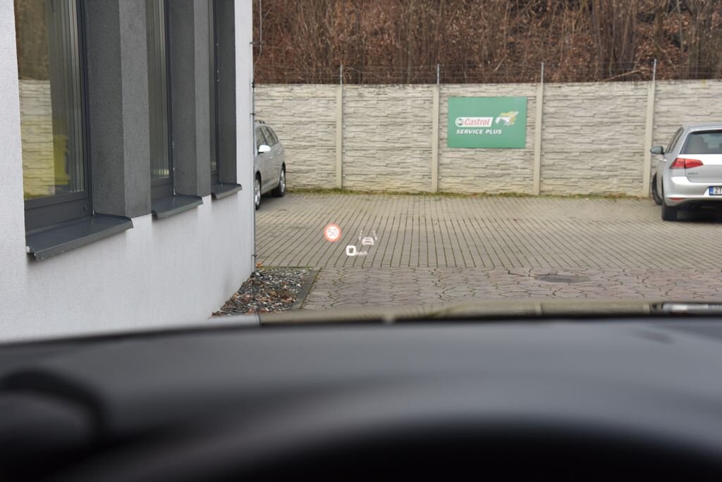 Audi e-tron SUV 0,0 300 kw