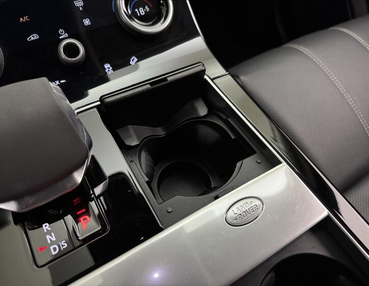 Land Rover Range Rover Velar SUV / Terénní 2,0 l 150 kw