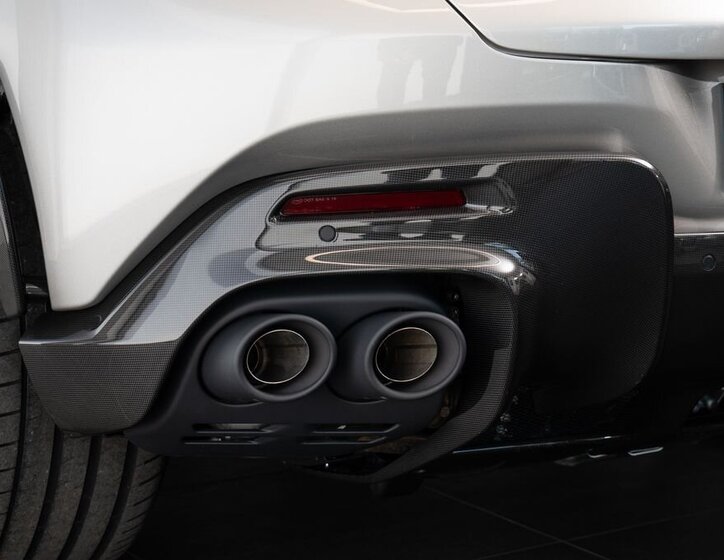 Ferrari Ostatní SUV / Terénní 6,5 l 529 kw