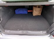 Peugeot 406 Sedan / Limuzína 2,0 l 80 kw