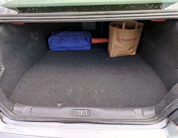 Peugeot 406 Sedan / Limuzína 2,0 l 80 kw