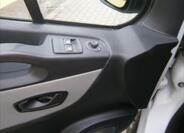 Renault Trafic 8