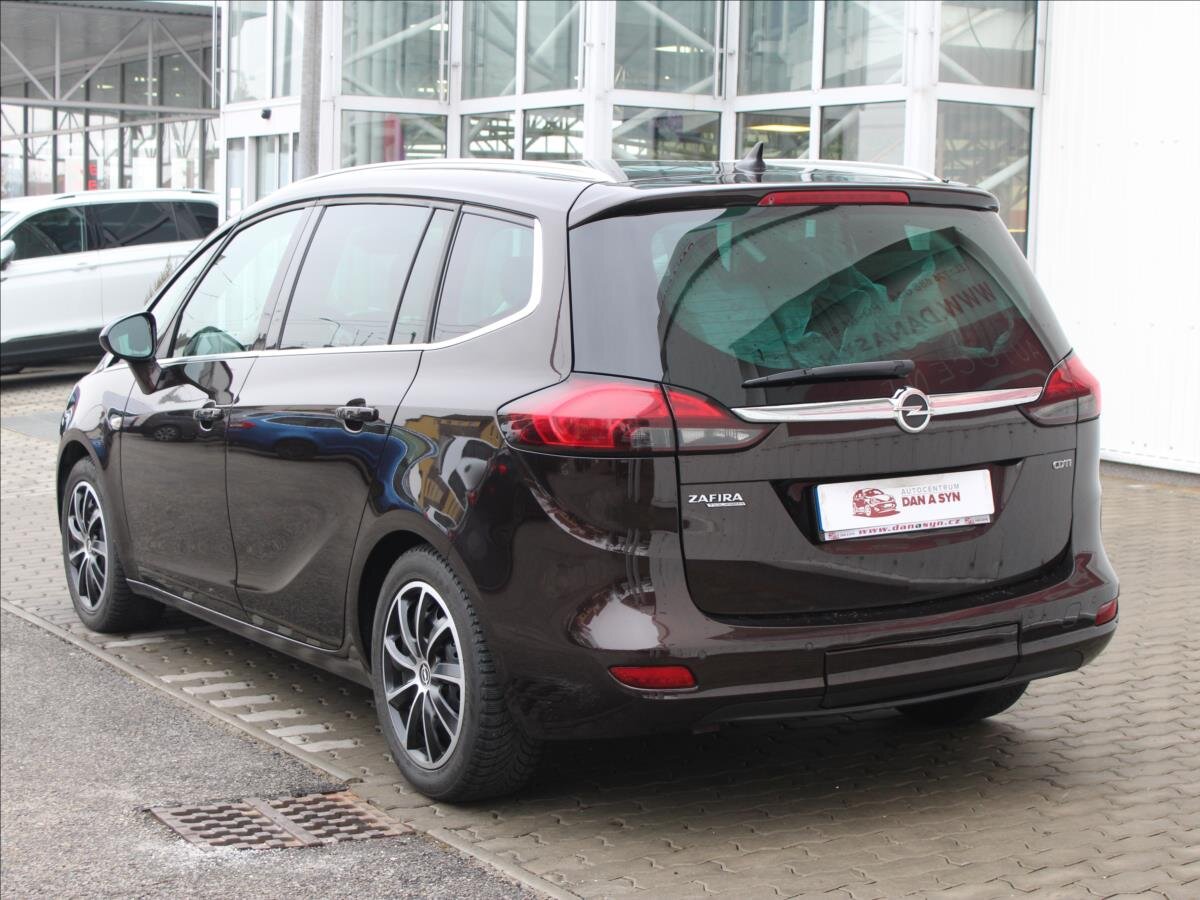 Opel Zafira Kombi 2,0 l 121 kw