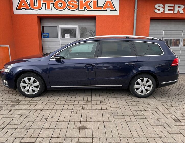 Volkswagen Passat Kombi 1,6 l 77 kw