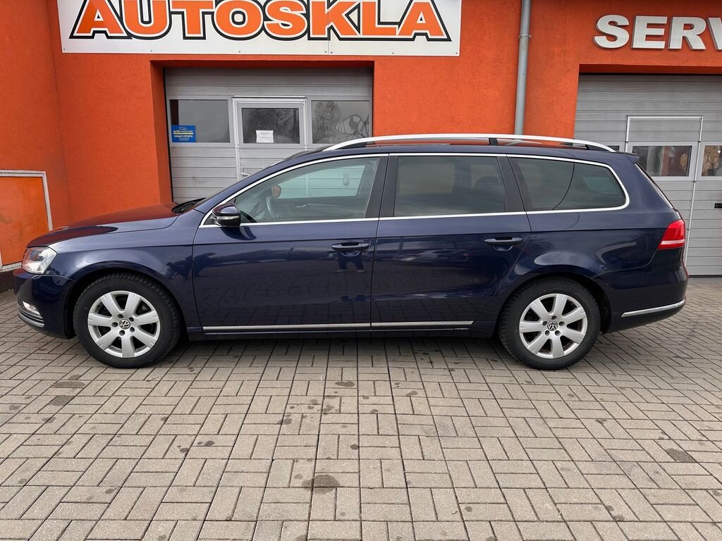 Volkswagen Passat Kombi 1,6 l 77 kw