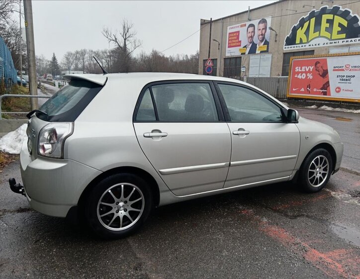 Toyota Corolla Hatchback 1,4 l 66 kw