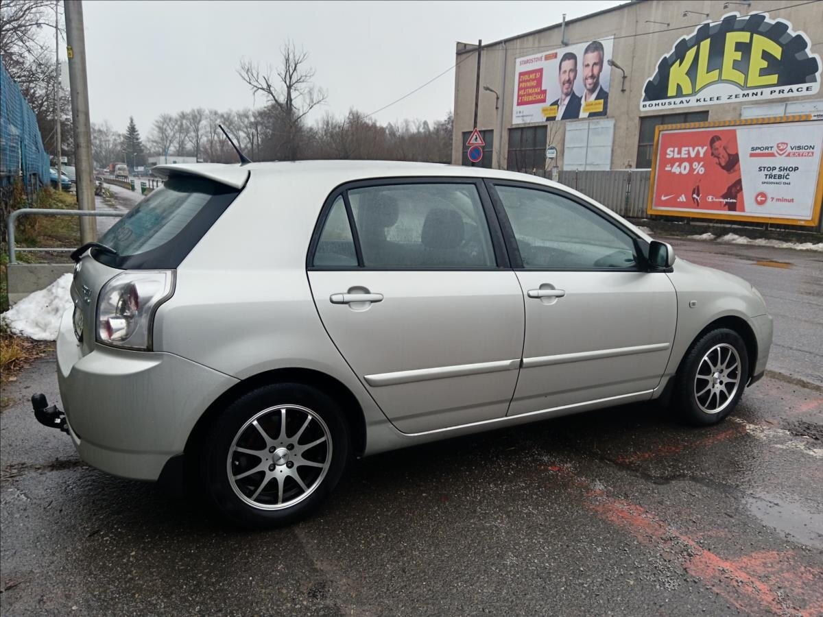 Toyota Corolla Hatchback 1,4 l 66 kw