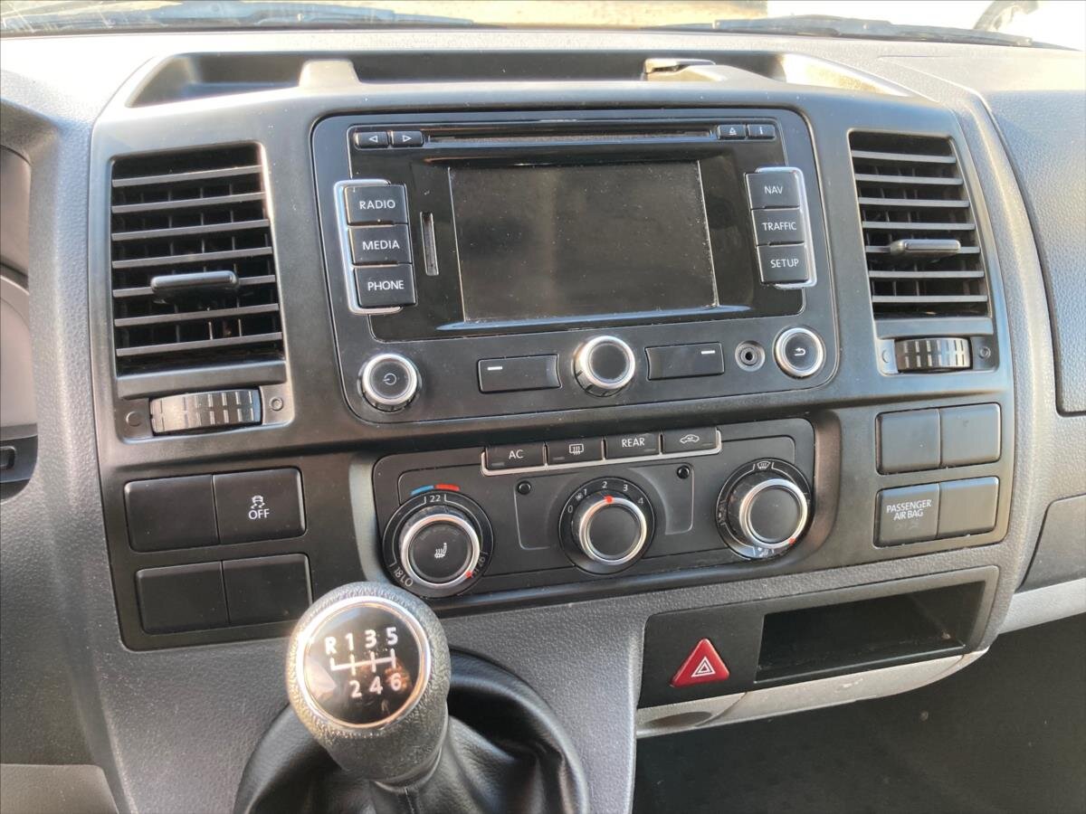 Volkswagen Caravelle Ostatní 2,0 l 103 kw